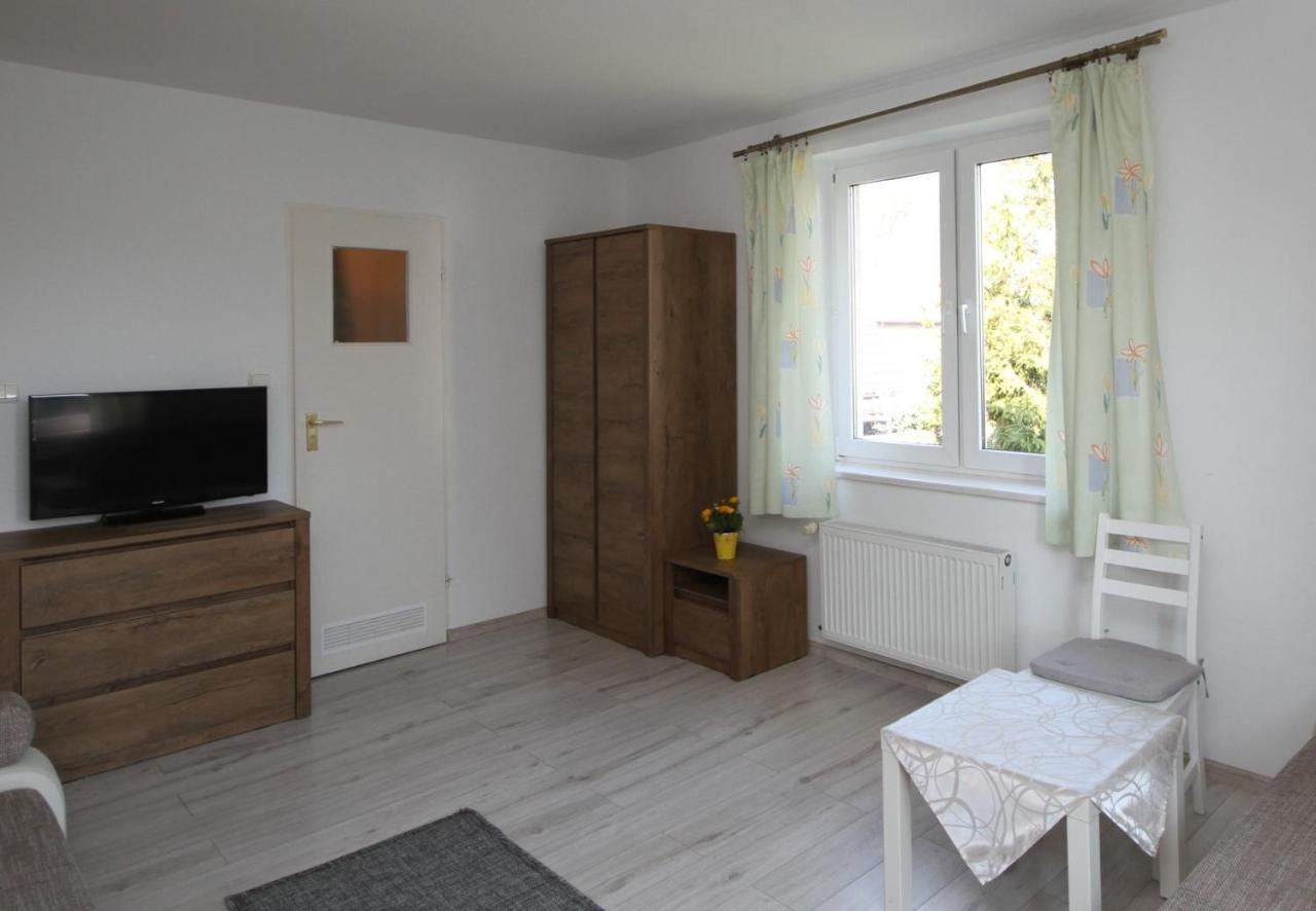 Pokoje Goscinne Lidia Łeba Habitación foto